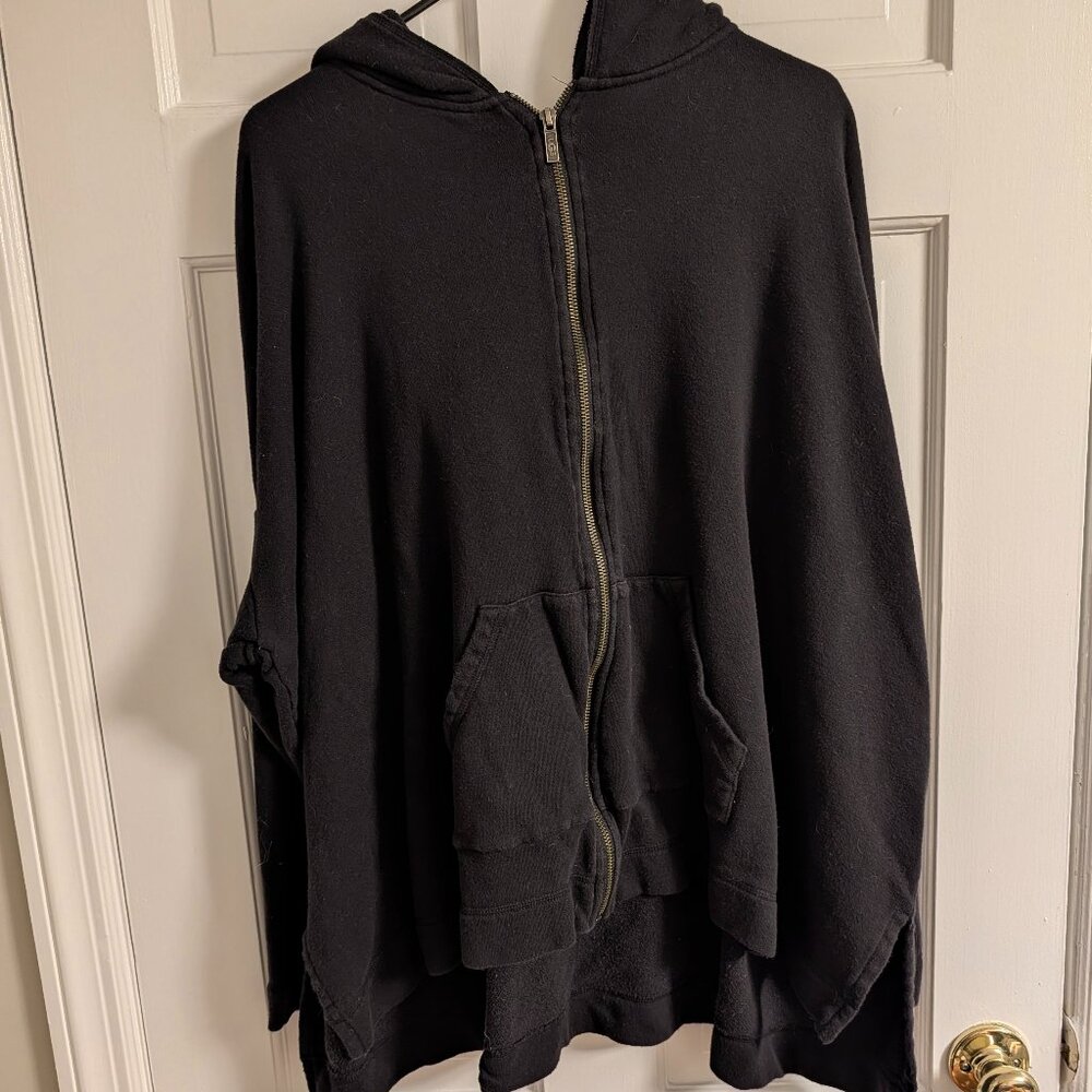 UGG Black Zip-Up Hoodie - High Low | Oversized Cozy Sweatshirt | Size XL
